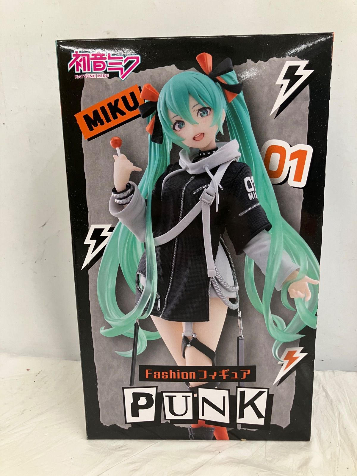 未開封 初音ミク Fashion フィギュア PUNK 2個セット LF1651 f107