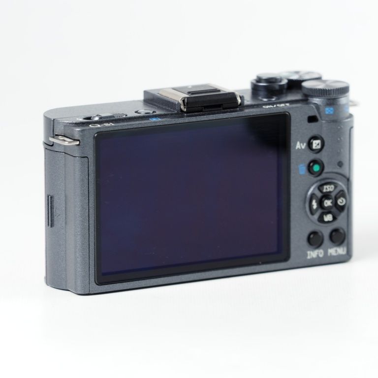 PENTAX ペンタックス ミラーレス一眼 Q-S1 QS1 ボディ ガンメタル