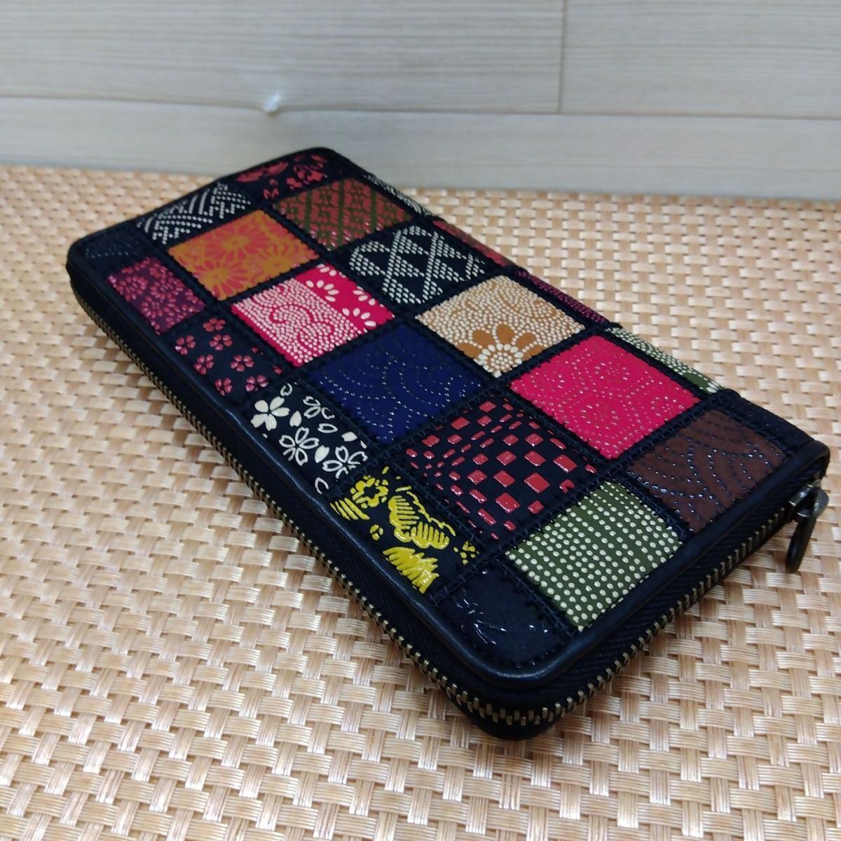 未使用品】浅草前川印傳 まえかわいんでん オリジナルパッチワーク長 
