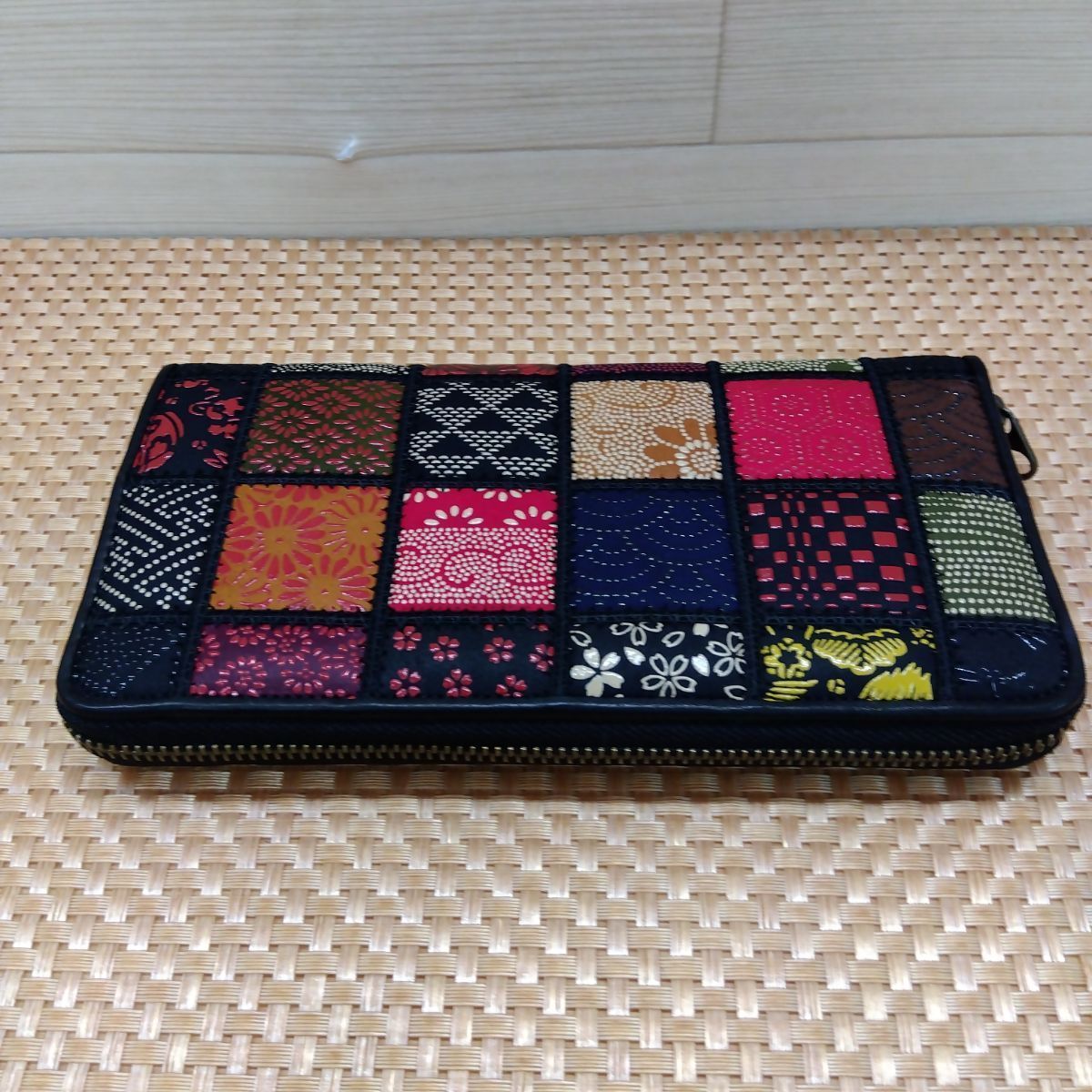 未使用品】浅草前川印傳 まえかわいんでん オリジナルパッチワーク長 