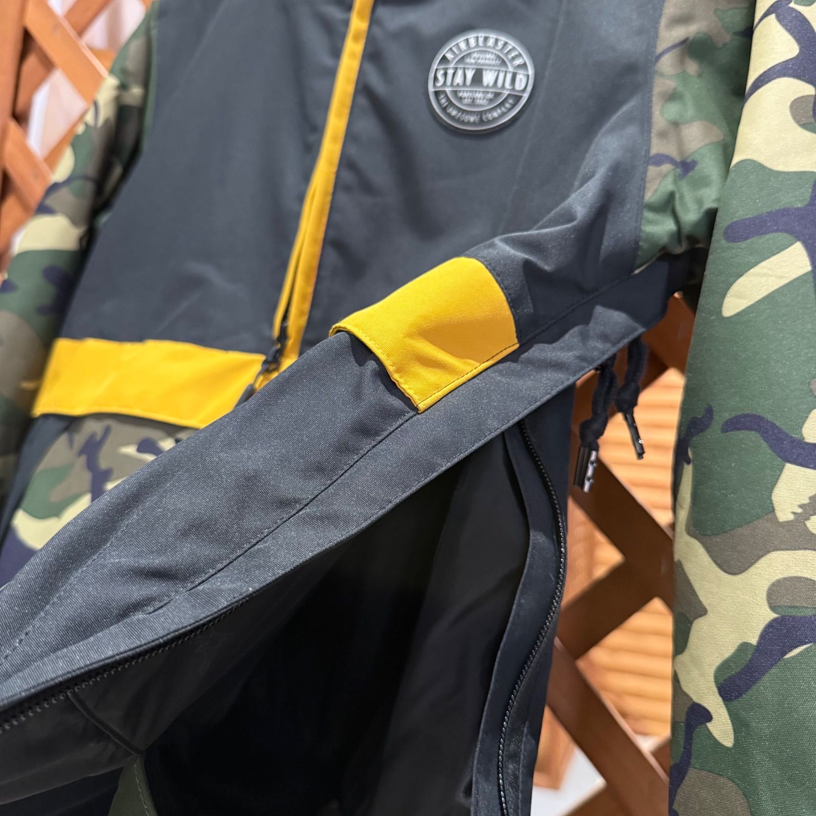 AIRBLASTER エアブラスター キッズウェア Lサイズ - メルカリ