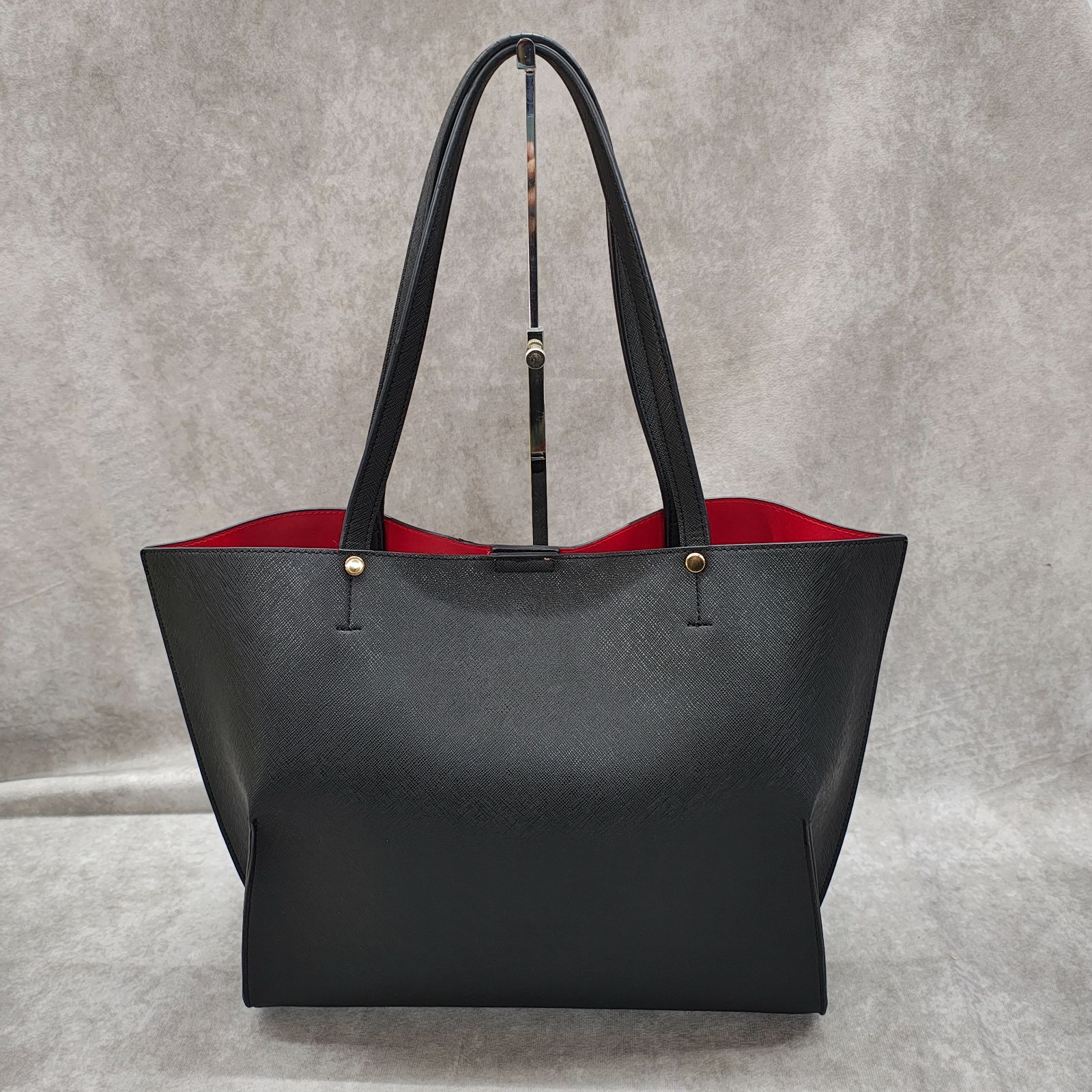 AZUL by MOUSSY ハンドバッグ トートバッグ ブラック レッド A4 サイズ 