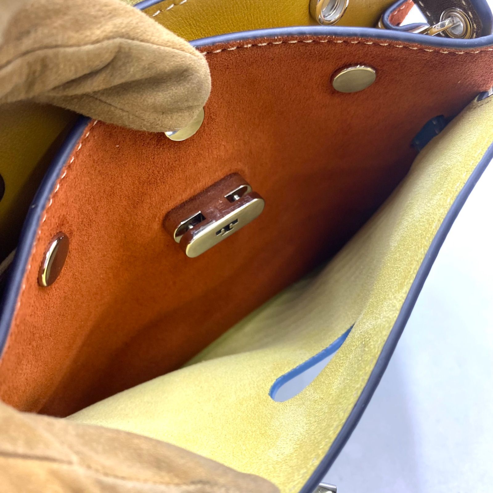 未使用に近い TORY BURCH トリーバーチ リーラジウィルバッグ