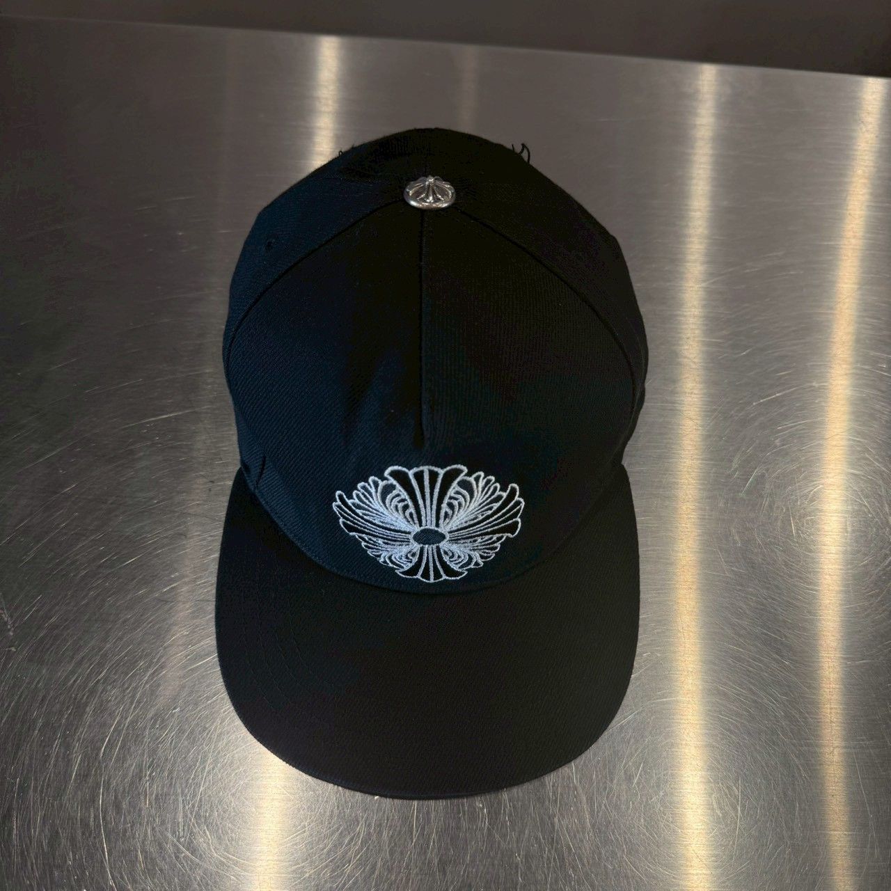 CHROME HEARTS』クロムハーツ クロス刺繍ベースボールキャップ - メルカリ