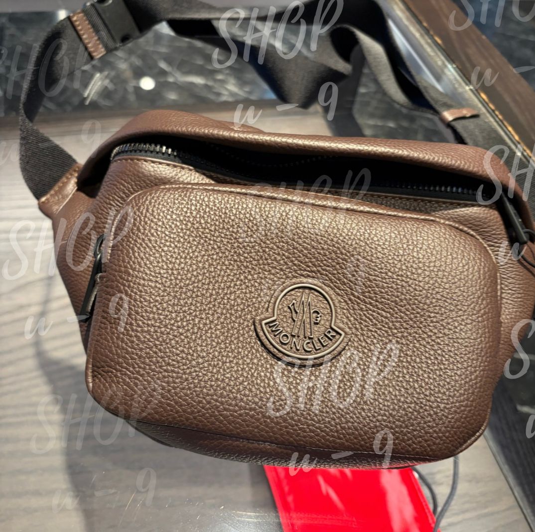 新品】MONCLER モンクレール DURANCE レザー ロゴ ボディバッグ - メルカリ