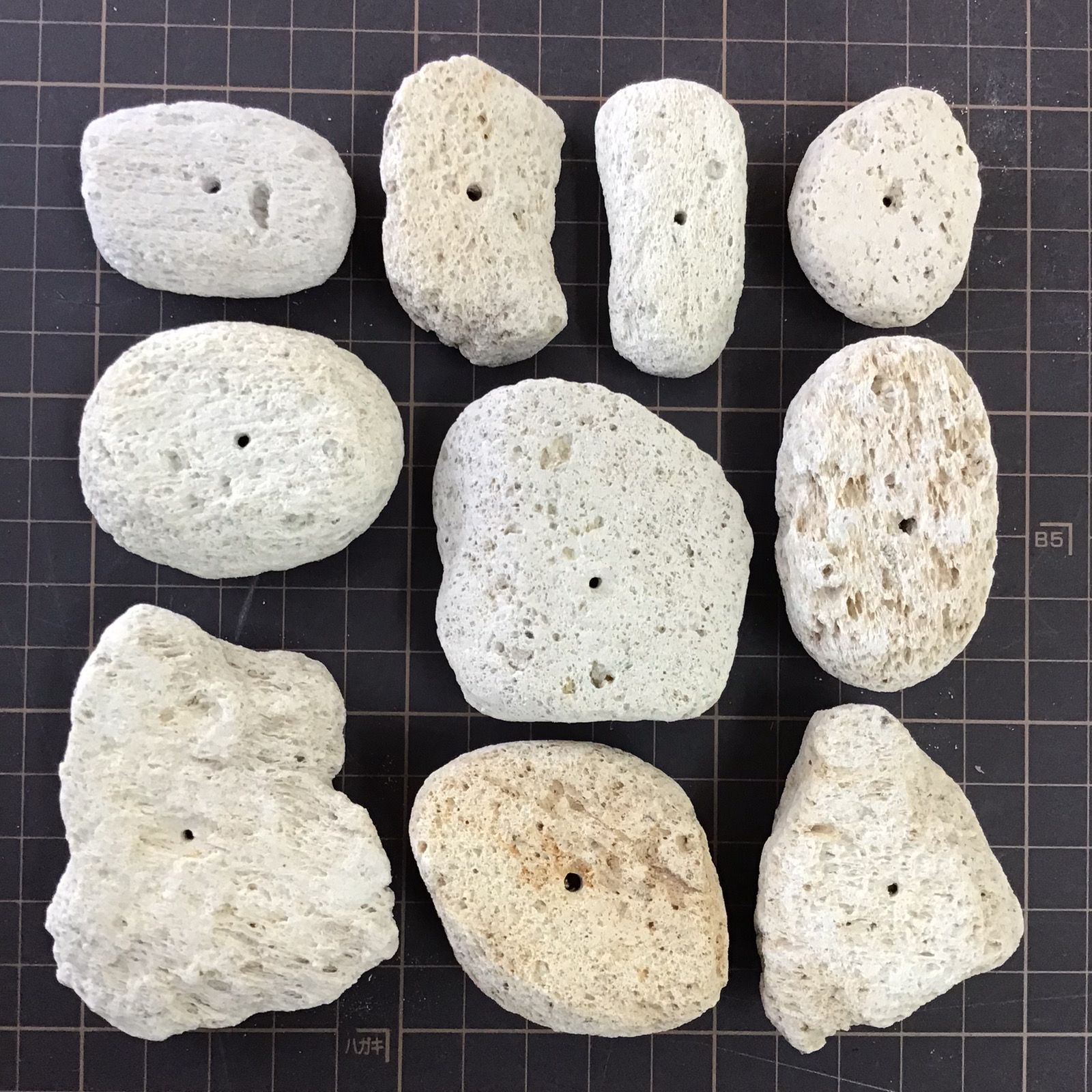 メルカリ市限定♡天然石 ミニミニポイントタワー お試しセット｜アイテラスの軽石鉢 10点セット｜軽量＆通気性抜群