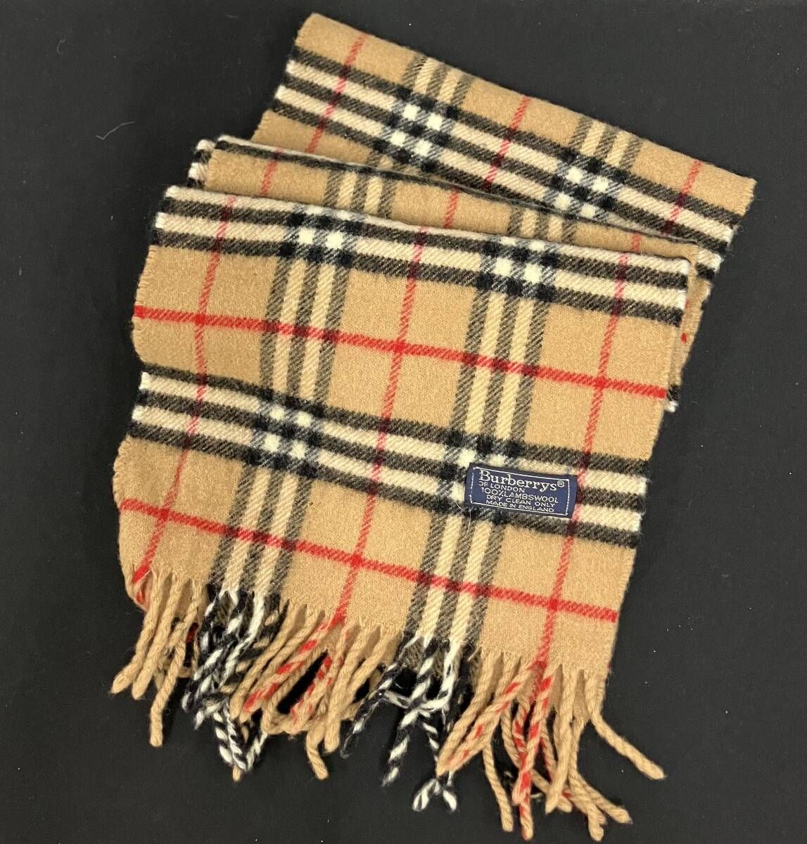 リカ】美品】バーバリーロンドン LOVEプリントマフラー リカ様専用】美