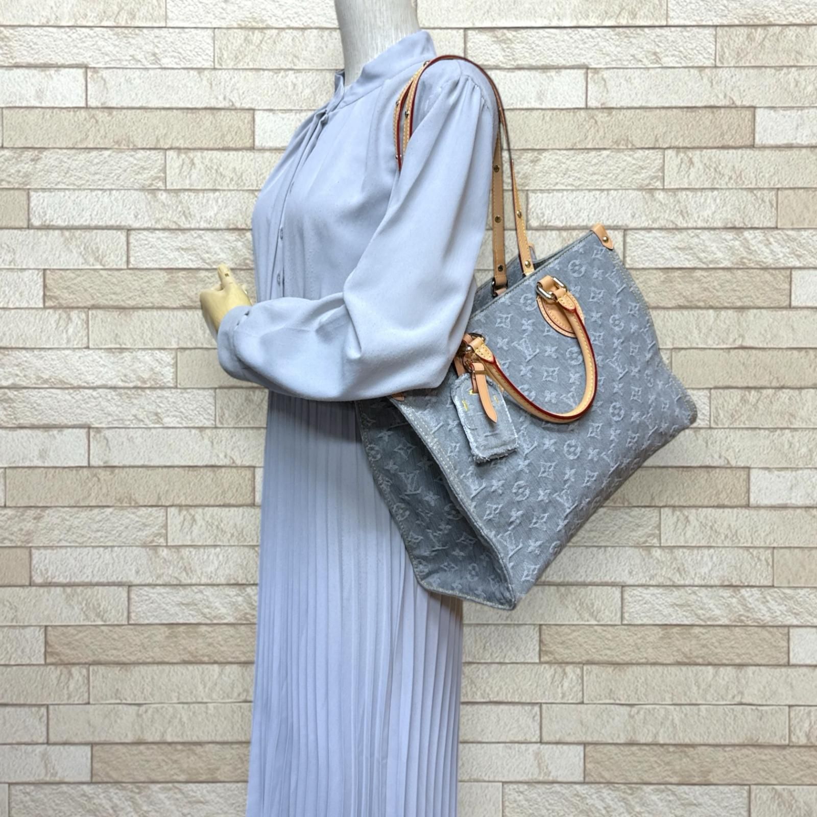 ルイヴィトン オンザゴーMM モノグラムデニム ショルダーバッグ