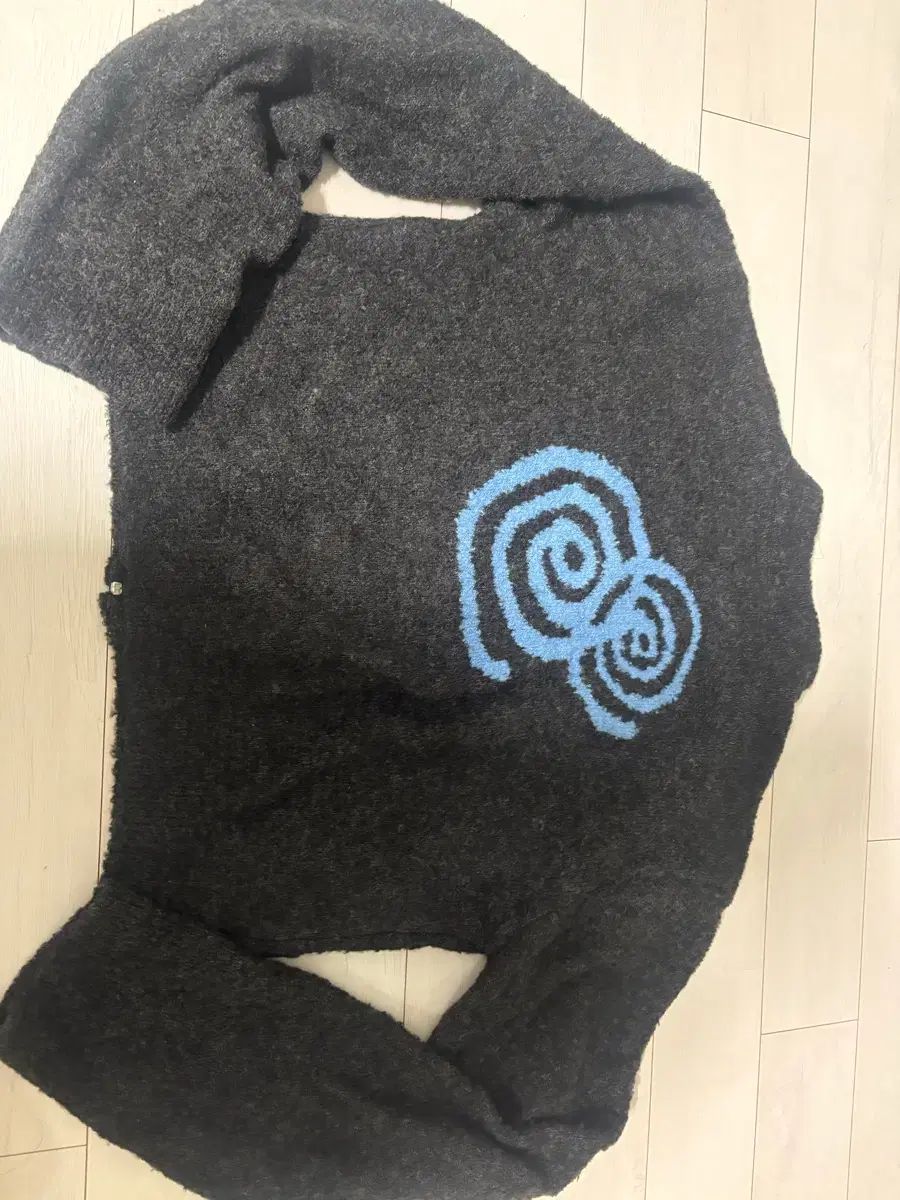 ENZO BLUES エンゾーブルース ブークレ クロップドニット ジップアップ