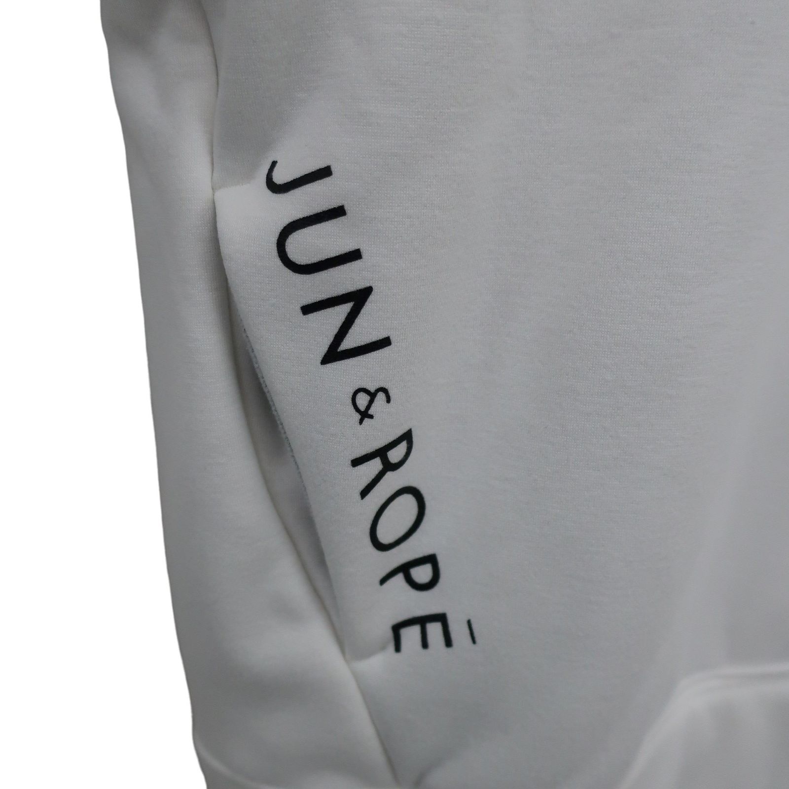 美品】Jun and Rope(ジュン アンド ロペ) トレーナー 白黒 レディース