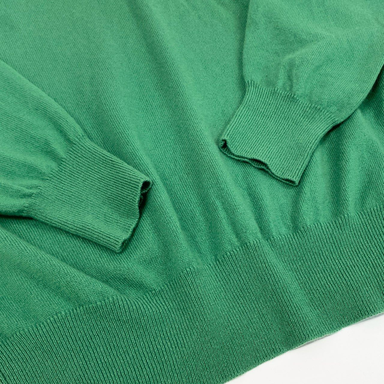 【最高級／美品】ロロピアーナ カシミヤ100% 長袖ニット セーター グリーン 75a19 Loro Piana ロロピアーナ ニットセーター Vネック カシミヤ