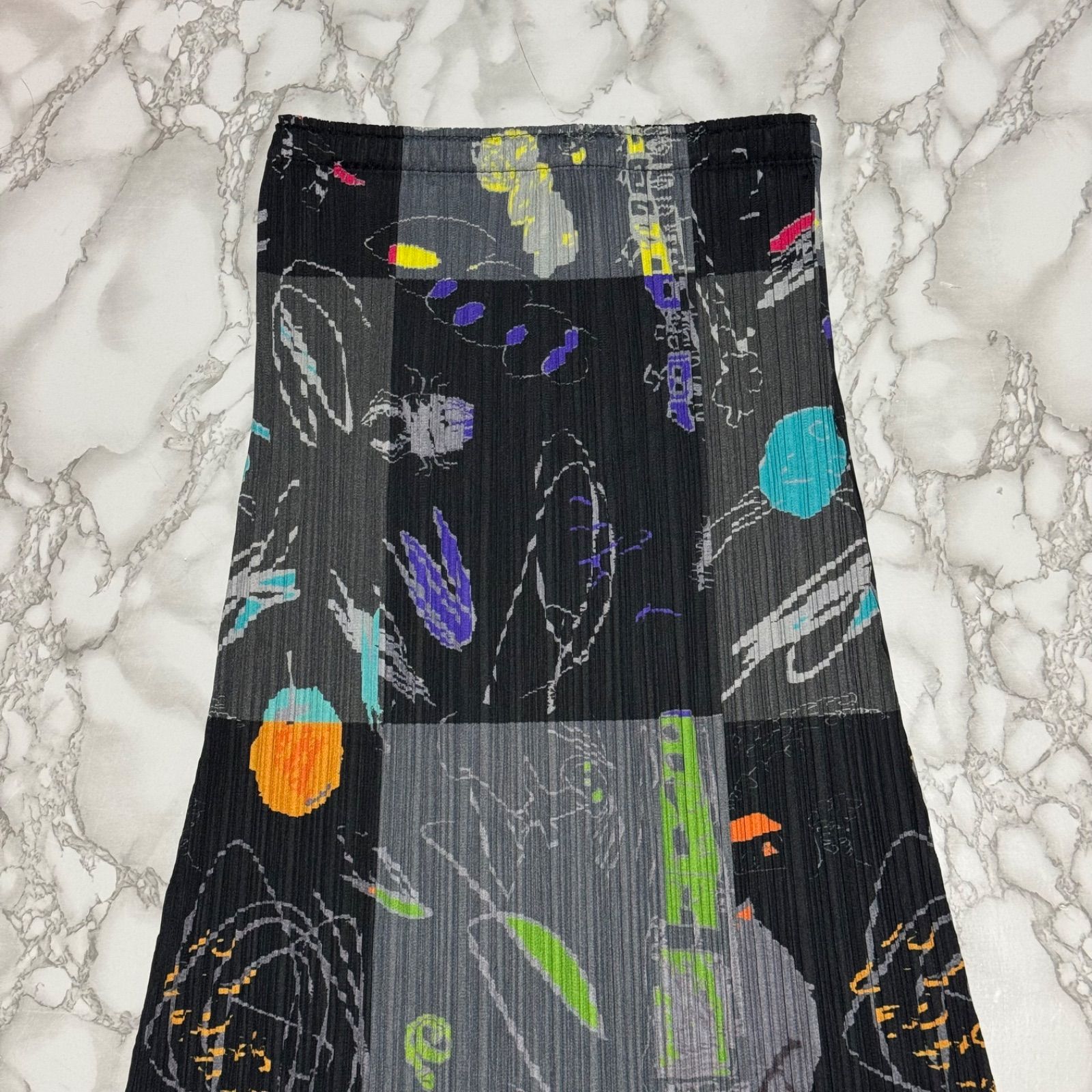 希少【pleats please issey miyake プリーツプリーズ イッセイミヤケ