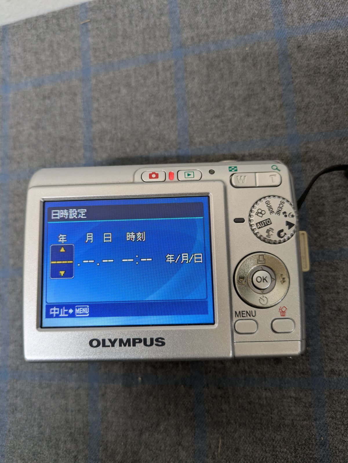 OLYMPUS/オリンパス コンパクトデジタルカメラ CAMEDIA FE-180 6.0メガ