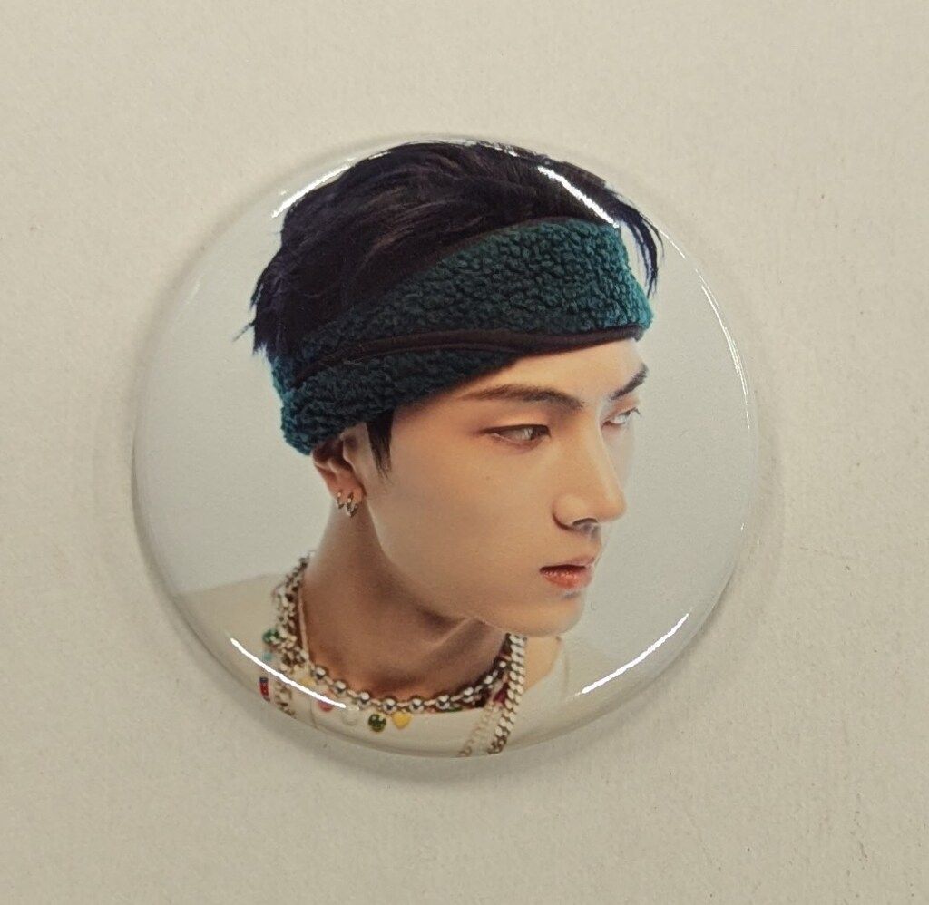 ENHYPEN 定めPOP-UP JAY 缶バッジ - メルカリ