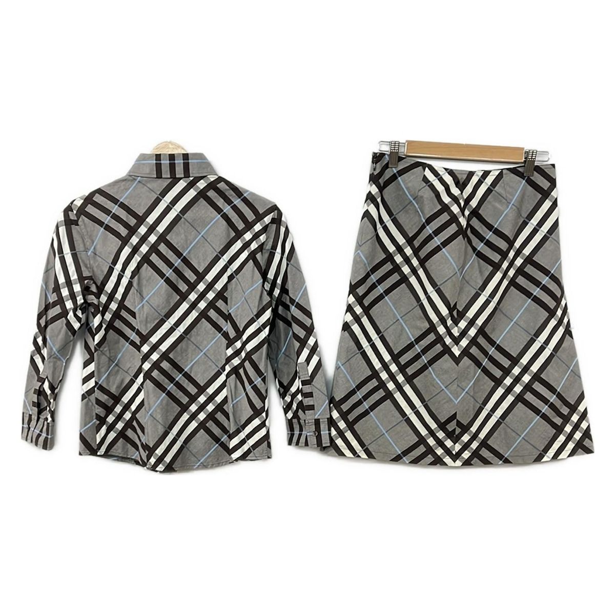 Burberry LONDON(バーバリーロンドン) レディースパンツセットアップ