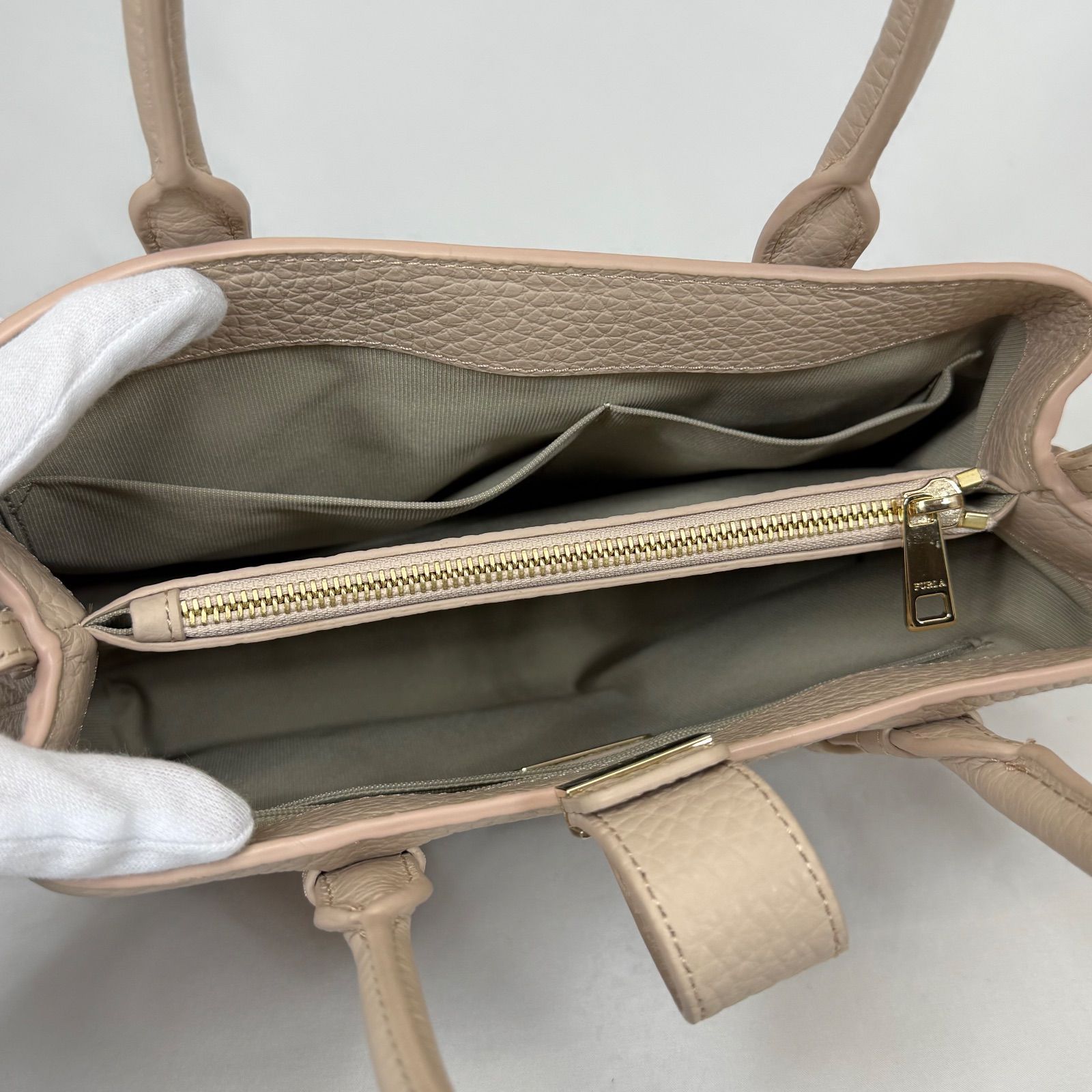 人気・美品】FURLA フルラ JOANN S TOTE ジョアン 2WAY ハンドバッグ 