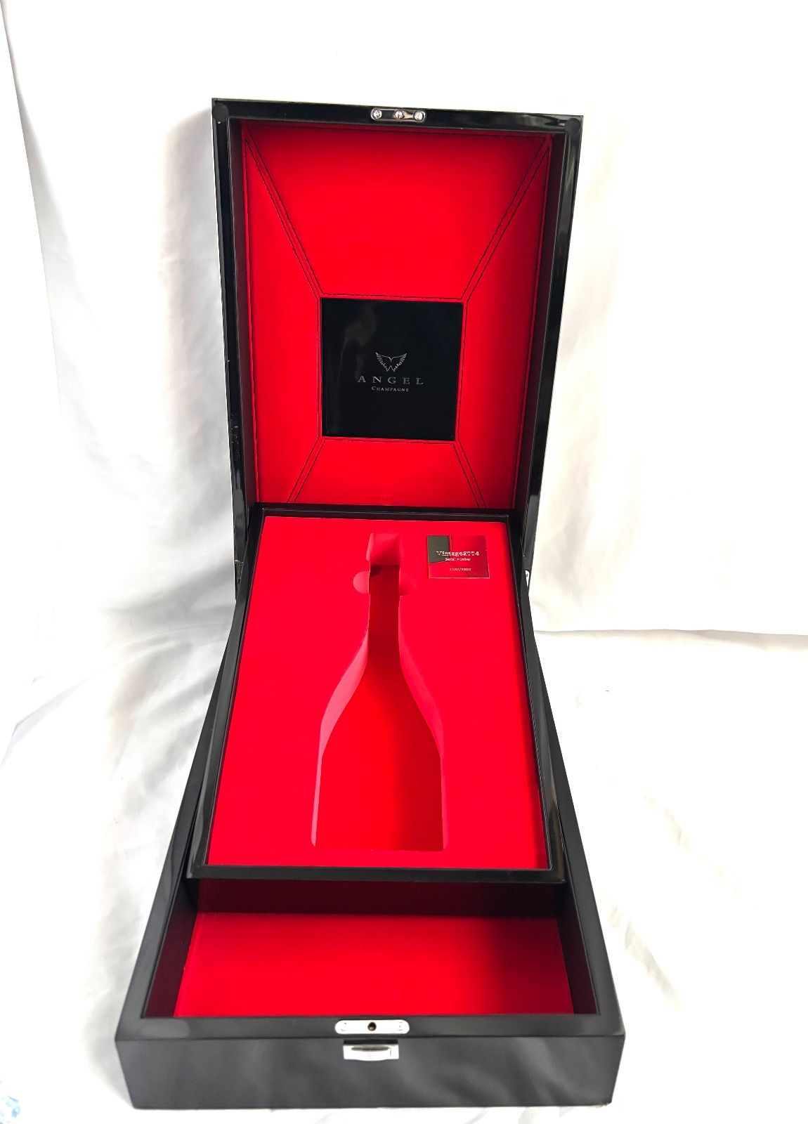 ANGEL CHAMPAGNE Brut Vintage 2004 Serial Ninbe, 1187/3500