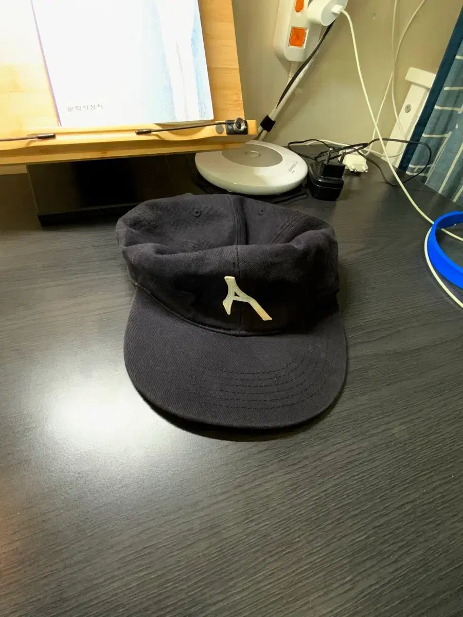 お値下げしました⤵信楽焼傘立て 唐草透かし彫 高さ46cm 【公式通販】