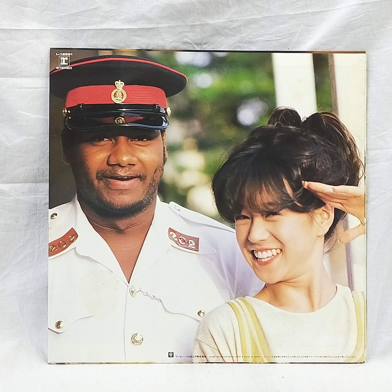 LPレコード1747】中森明菜 / Anniversary / ワーナー・パイオニア株式