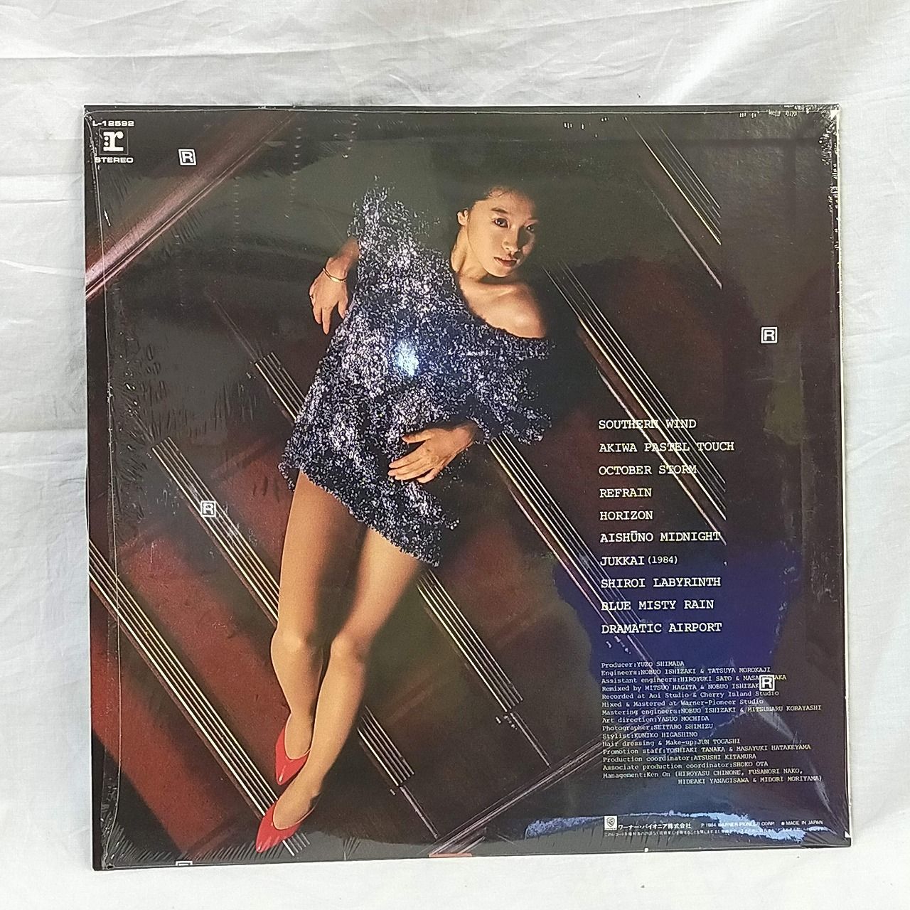 LPレコード1748】中森明菜 / ポシビリティ / ワーナー・パイオニア株式