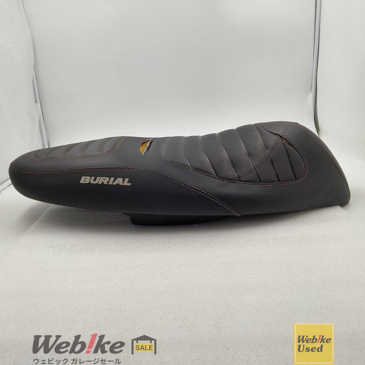 シグナスX BURIAL スポルティブシート ローダウンスポルティブシート【4型/5型シグナスX】 - バイクカスタム