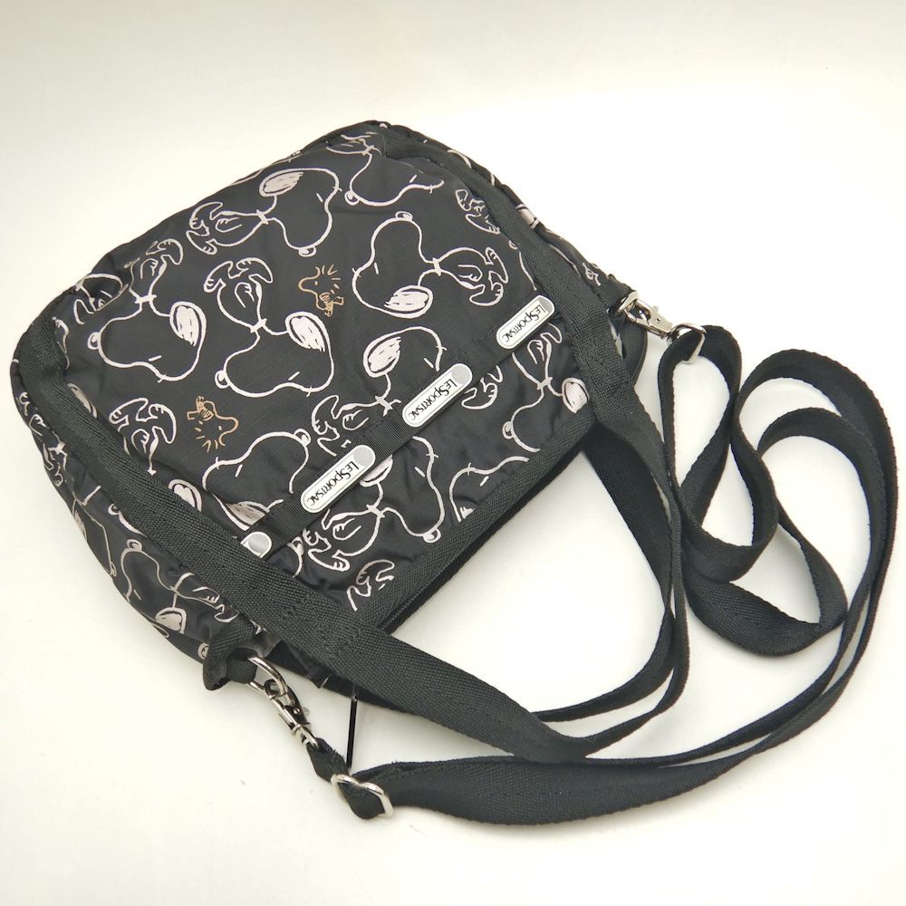 【ポーチ付き】 レスポートサック スヌーピー ショルダー ブラック 黒 LeSportsac×PEANUTS】E/W MOBILE CROSSBODY｜ショルダーバッグ/斜め