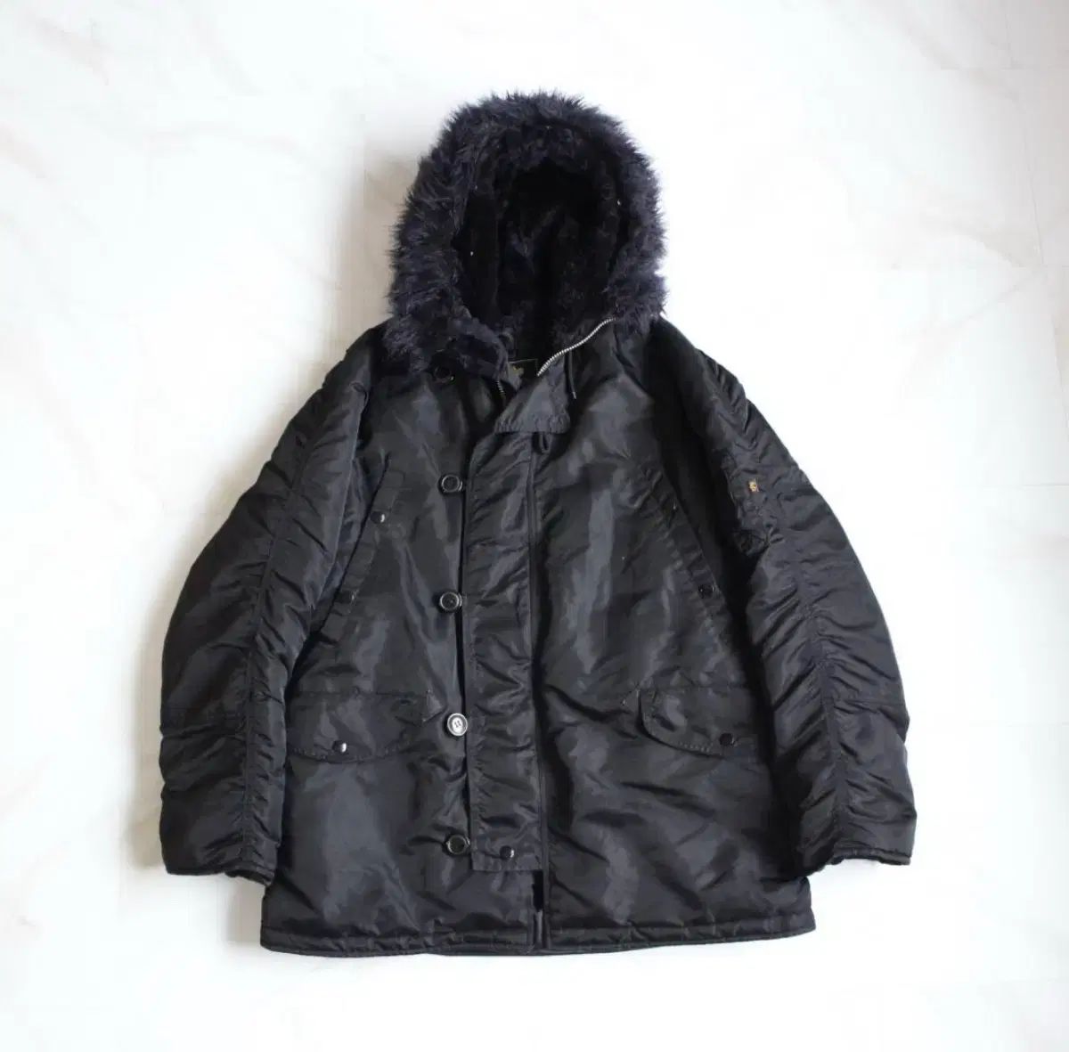 XL アルファ インダストリーズ N-3B オールブラック - メルカリ