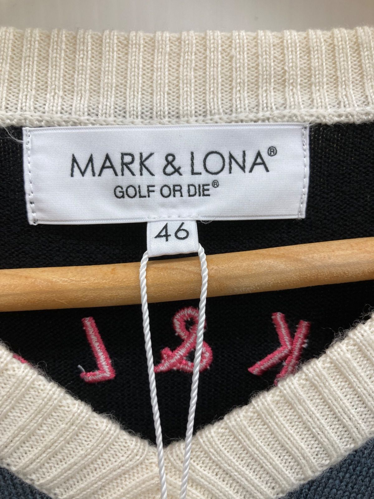 未使用品！MARK & LONA マークアンドロナ ニット Vネック 46 M相当