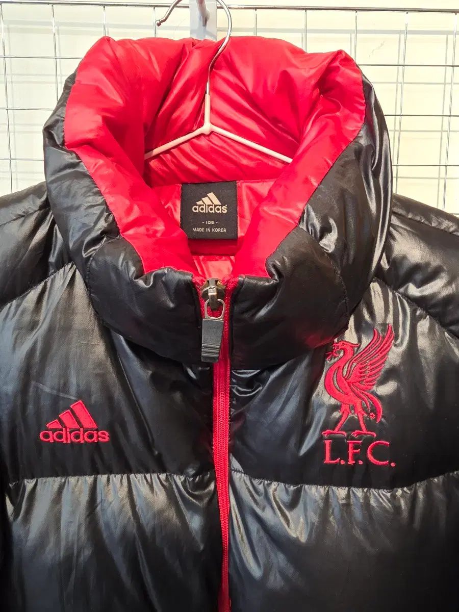 アディダス リヴァプール ダウン 105 - メルカリ