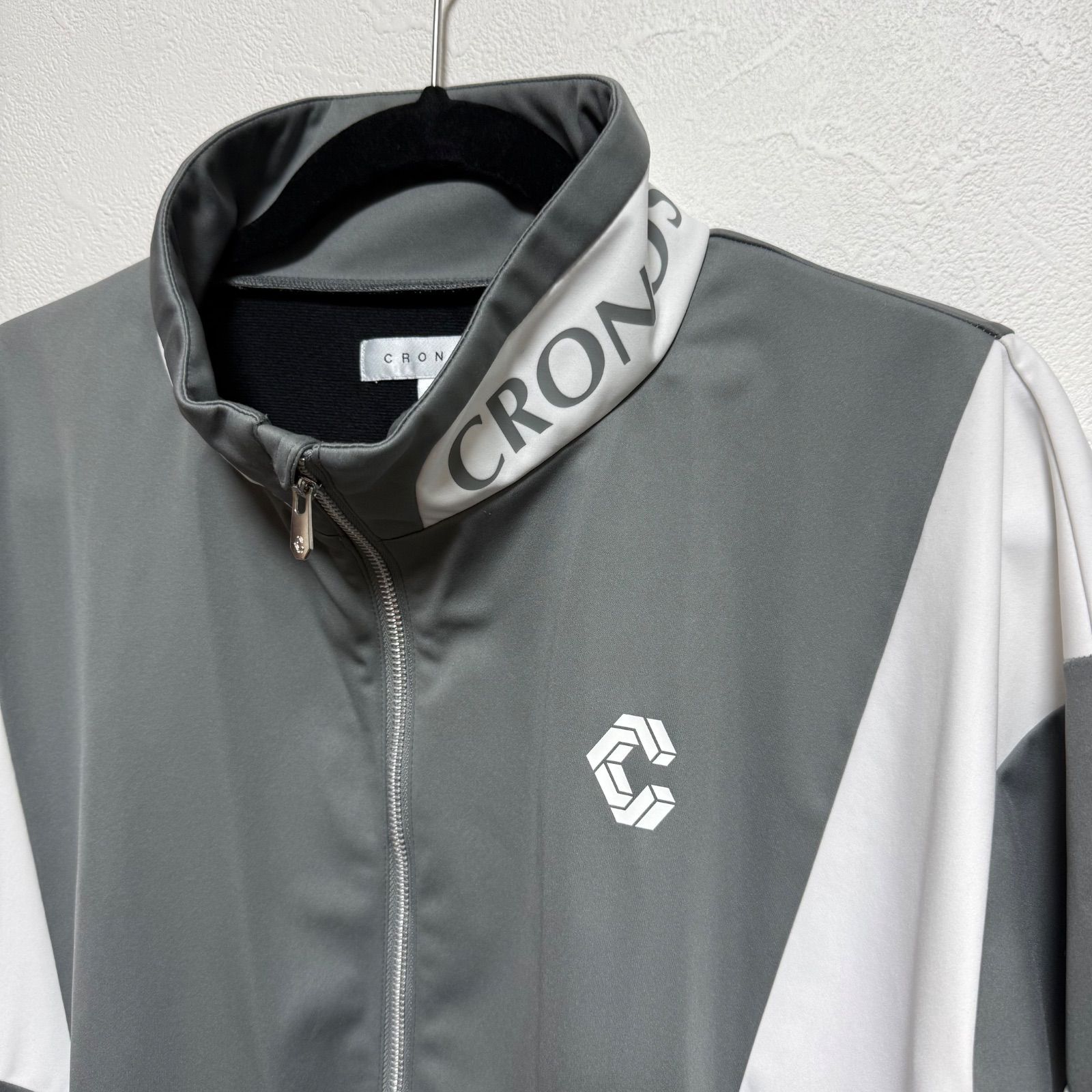 CRONOS ナイロンジャケット グレー/ホワイト クロノス cronos セットアップ グレー ホワイト ジャケット パーカー