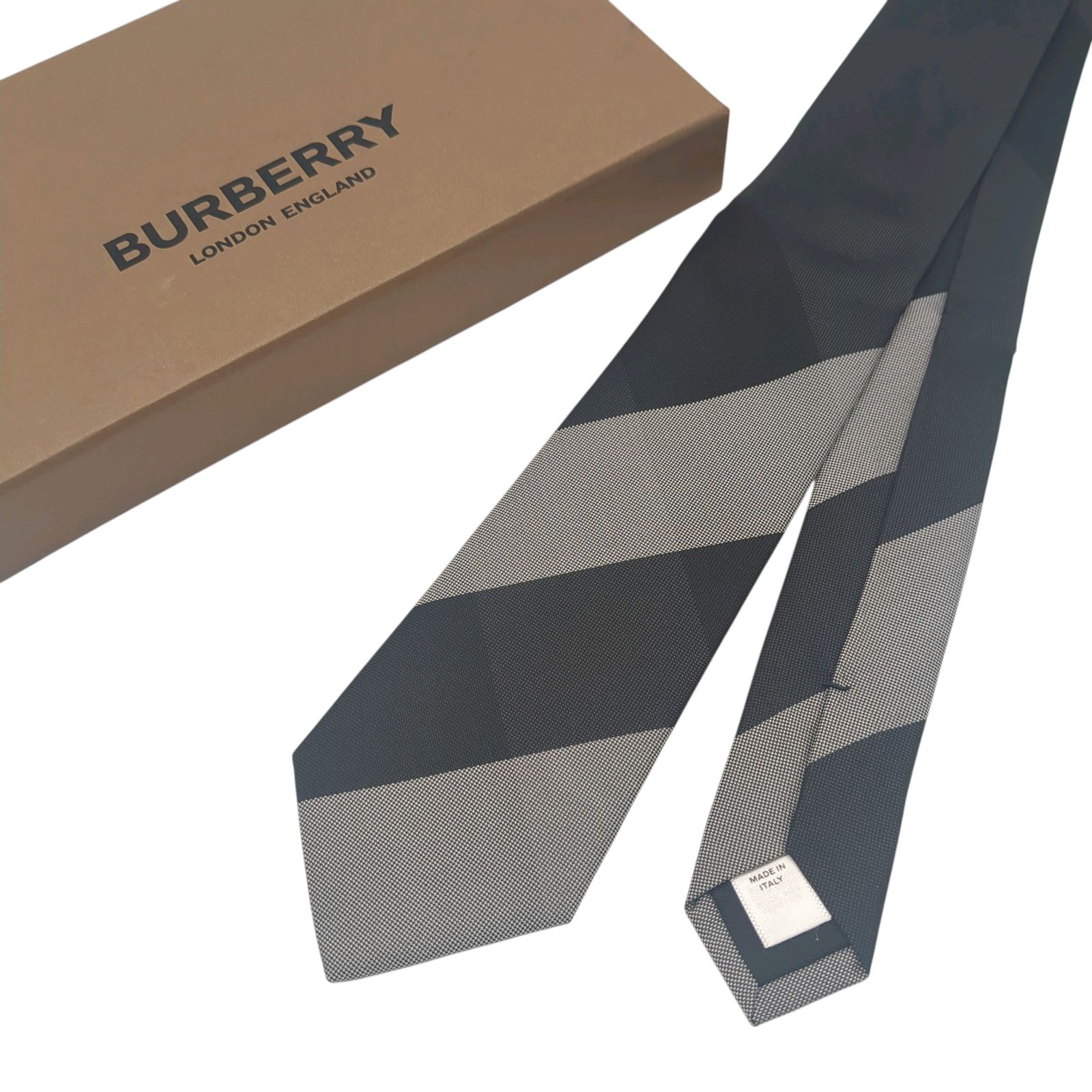 バーバリー メガチェック ネクタイ 現行タグ ストライプ ブラック