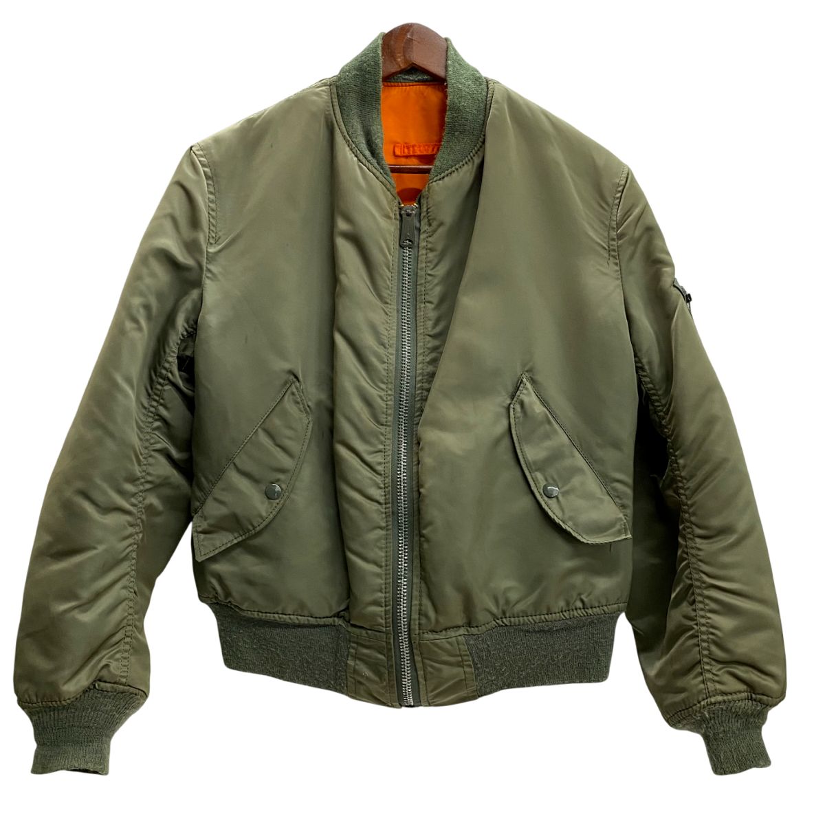 アルファ インダストリーズ ALPHA INDUSTRIES 80's 90's MA-1 フライト