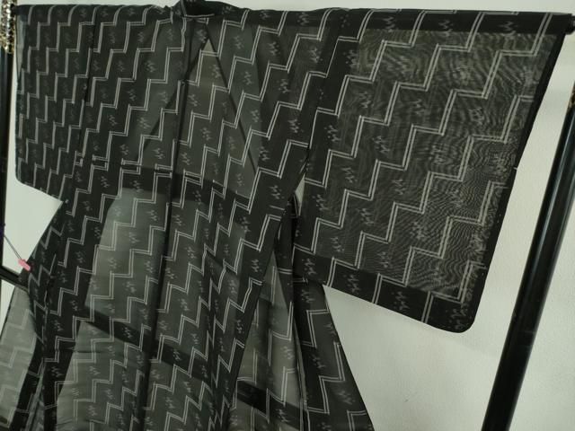 平和屋着物＊極上 夏物 本場琉球絣 夏琉球 青褐色地 反端付き 逸品 未