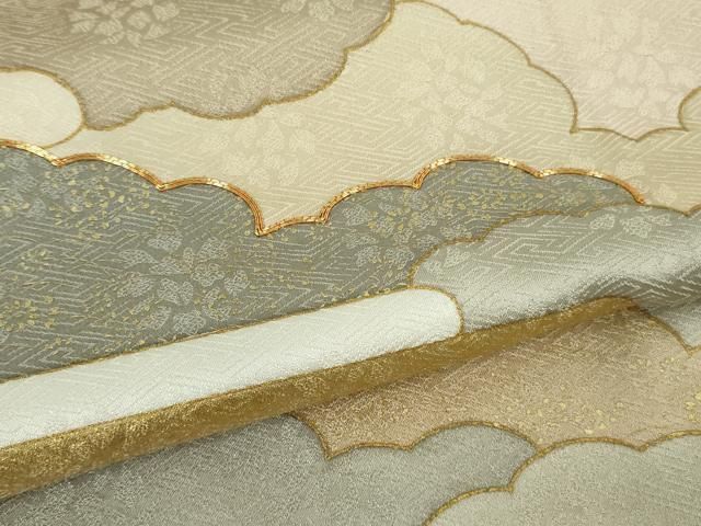 平和屋本店●極上　皇室献上作家　藤井寛　色留袖　駒刺繍　雲重ねエ霞　薄桜色地　金彩　逸品　DZAB3703kh6 平和屋本店○極上 皇室献上作家 藤井寛 色留袖 駒刺繍 雲重ねエ霞 薄