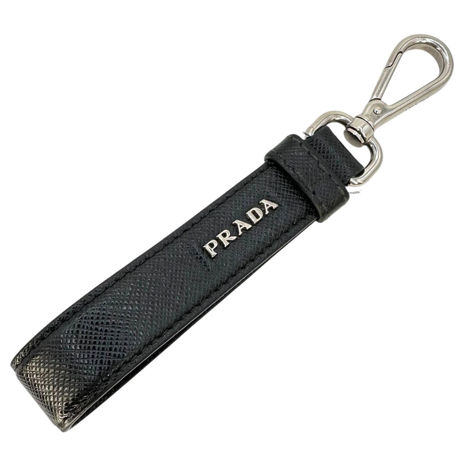 み　　未使用品　PRADA ブラックナイロン キーホルダー PRADA】プラダ キーホルダー トライアングルプレート キーリング欠品
