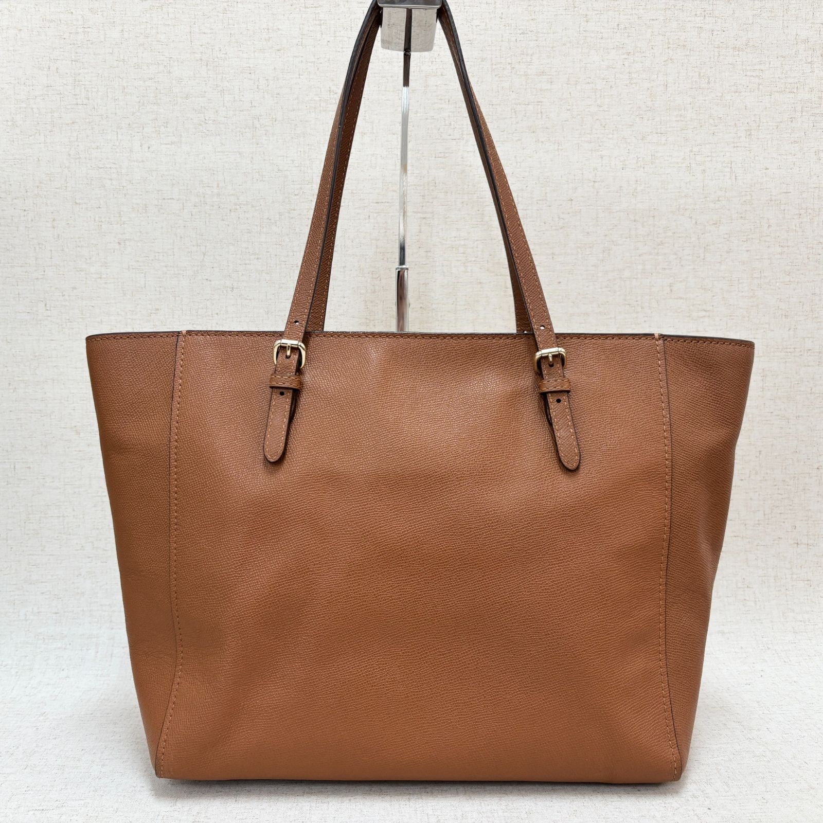 COACH 本革 ハンドバッグ ブラウン キャメル 茶色　通勤　お出かけ COACH コーチ トートバッグ レザー ブラウン キャメル ゴールド金具