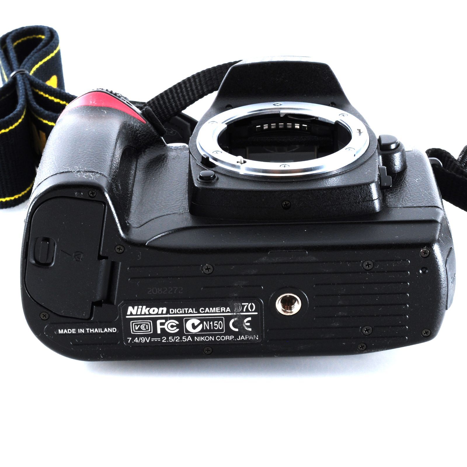 Nikon D70 デジタル一眼レフ 28-80mmレンズ付き Amazon | Nikon D70 デジタル一眼レフカメラ レンズキット [AF-S DX