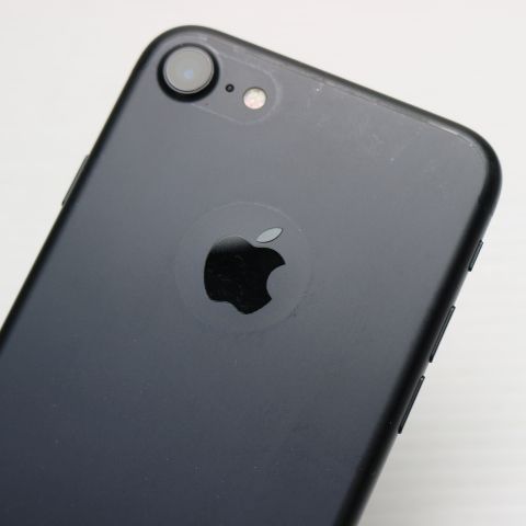 【中古品】iPhone7 128GB ブラック 83% Apple SIMフリー 中古 SIMフリー iPhone7 128GB ブラック 即日発送 スマホ apple 本体