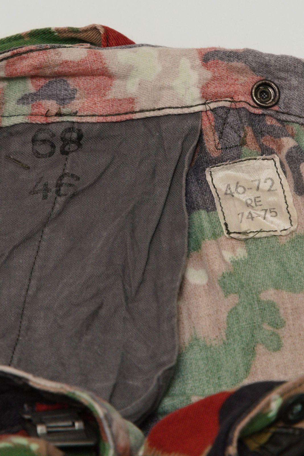 ユーロ ミリタリー 古着 スイス軍 M70 アルペンカモパンツ