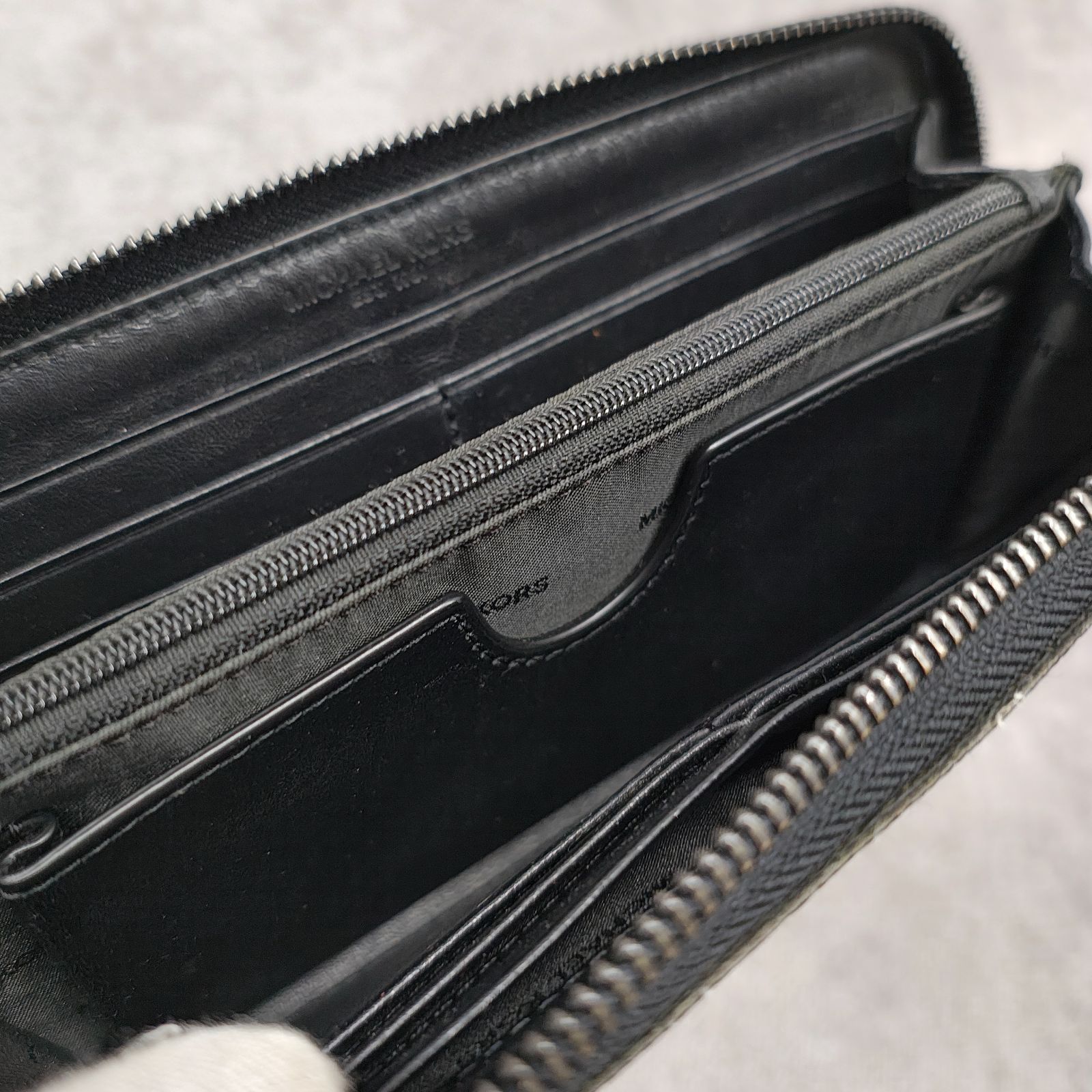 MICHAEL KORS ラウンドジップ ロングウォレット 長財布 ブラック 