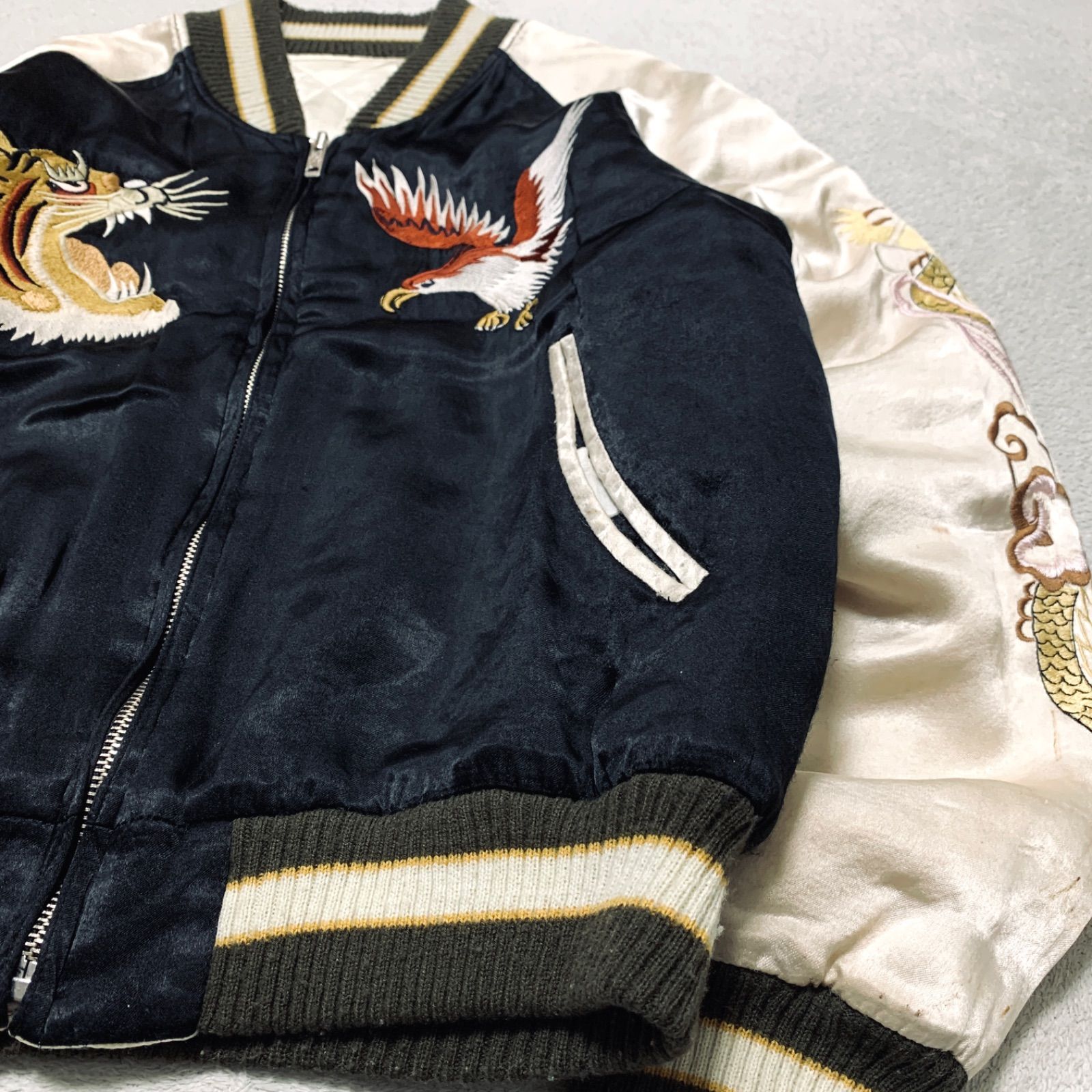 90's vintage リバーシブルスーベニアジャケット スカジャン 刺繍 黒 Vintage Souvenir Jacket Reversible スーベニアジャケット スカジャン
