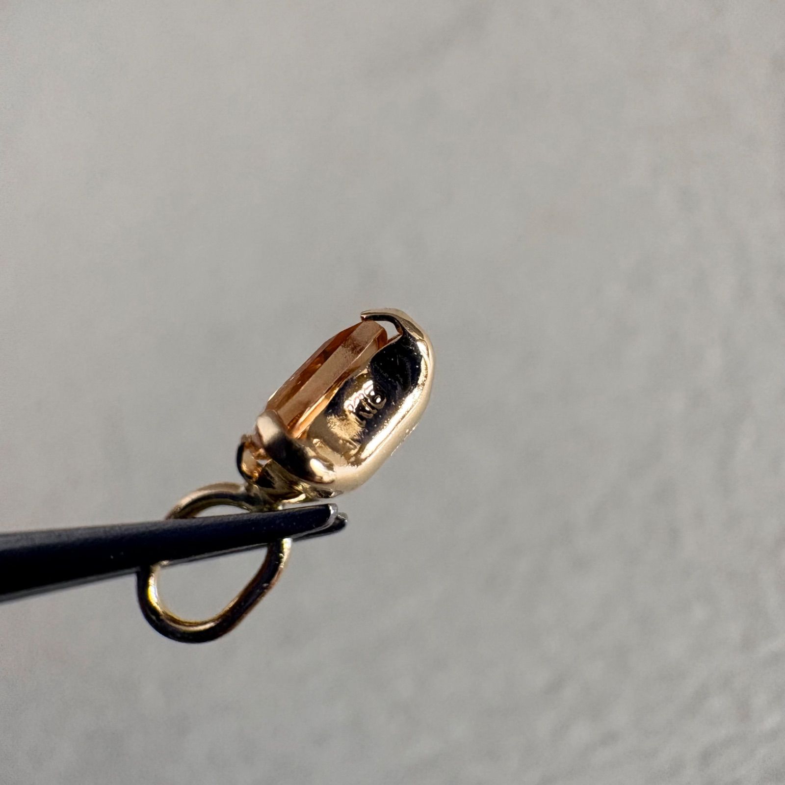 K18 希少 天然インペリアルトパーズ SQ ペンダントトップ レア - メルカリ