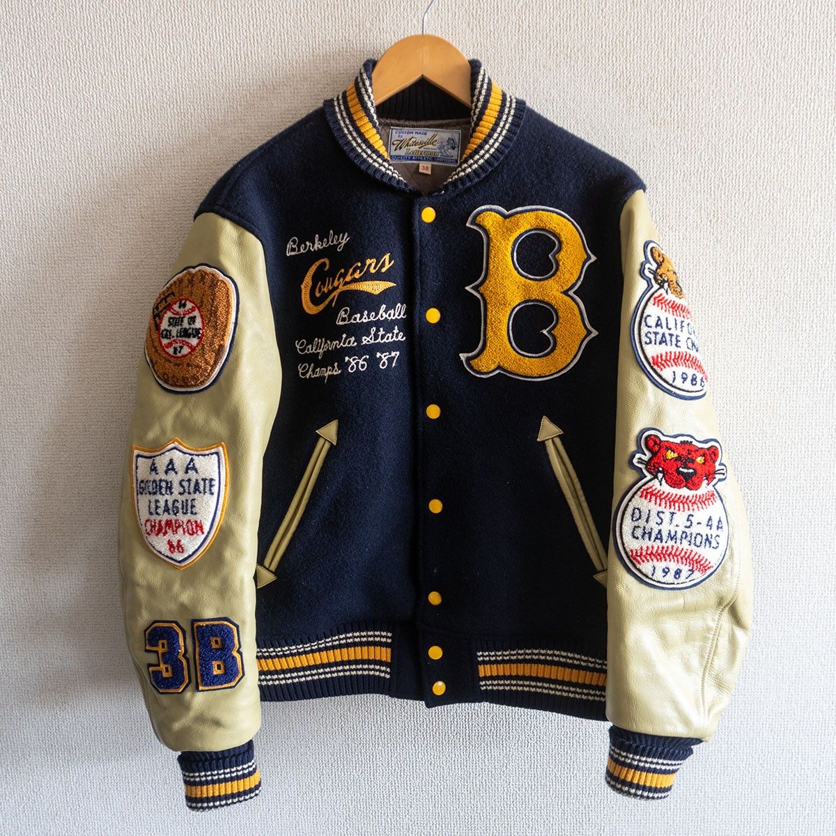 美品】WHITESVILLE【フルデコ レザースリーブ スタジャン】38