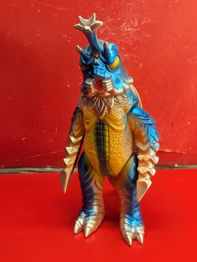 ブルマァク ブルマァク復刻世紀の大怪獣 メガロ (ブルー) BM759 - メルカリ