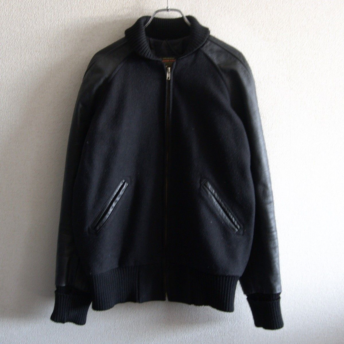 【美品】SKOOKUM (スクーカム)ウール&レザースタジャン　黒38 SKOOKUM（スクーカム） スタジャン バーシティジャケット Varsity