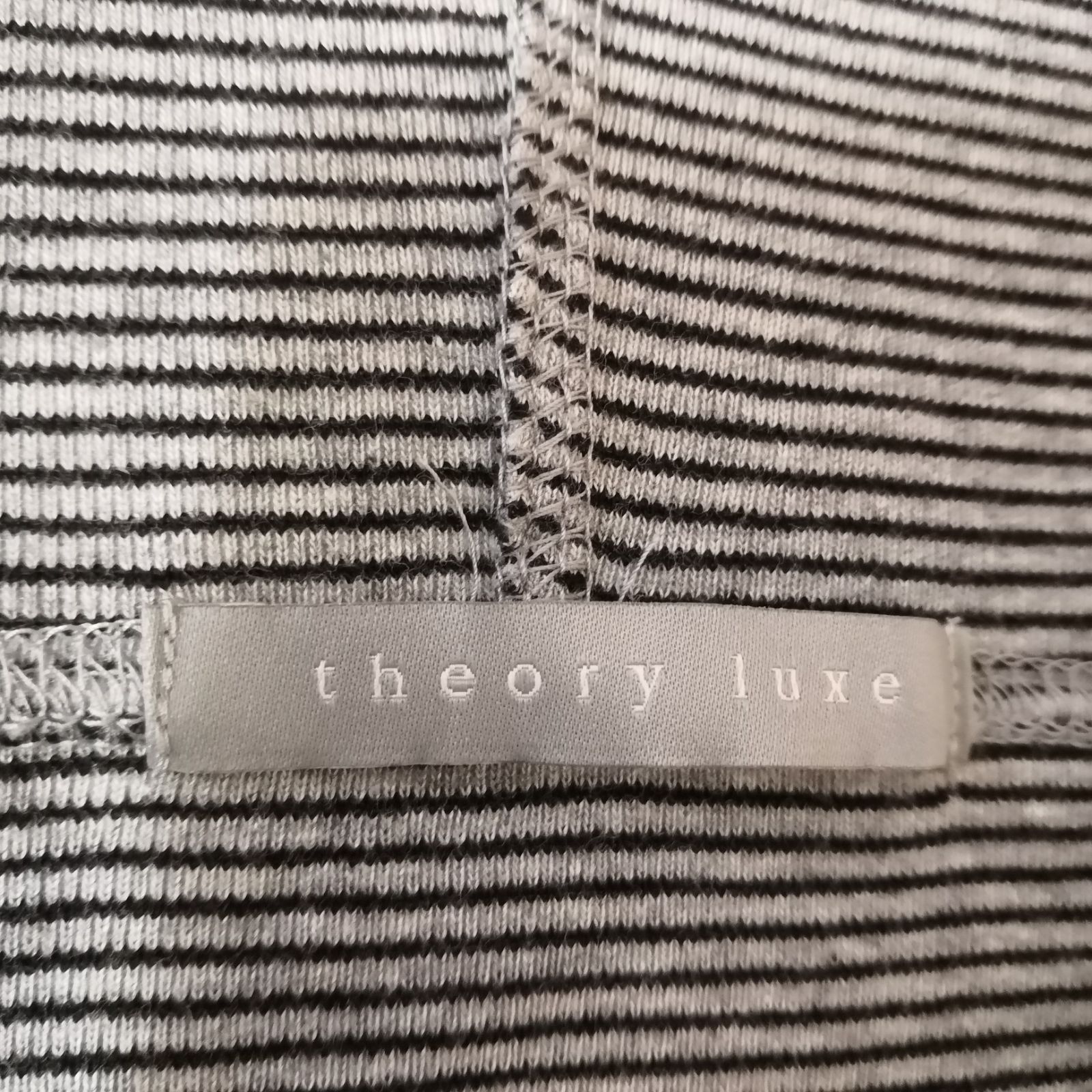 theory luxeパーカー定価3万円 theory luxe セオリーリュクス 五分袖パーカー フーディー 黒×グレー