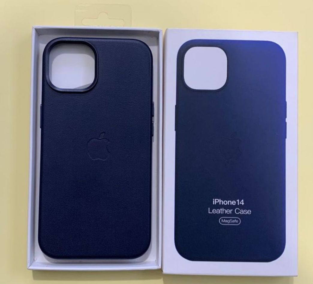 未開封】【メルカリ便】iPhone純正レザーケース 未使用 純正品