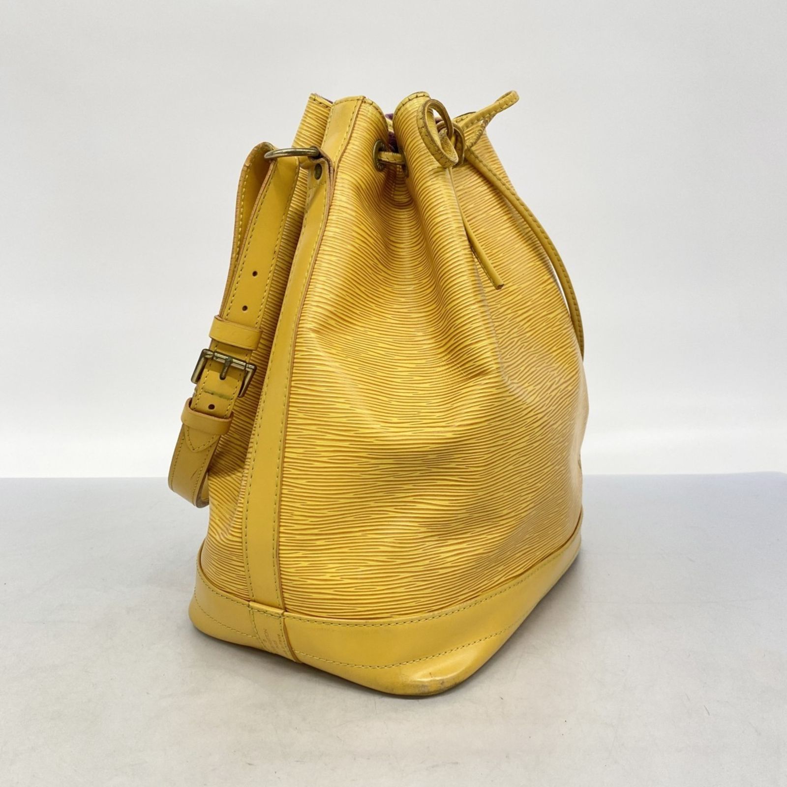 ルイ・ヴィトン(Louis Vuitton) ルイ・ヴィトン ショルダーバッグ エピ