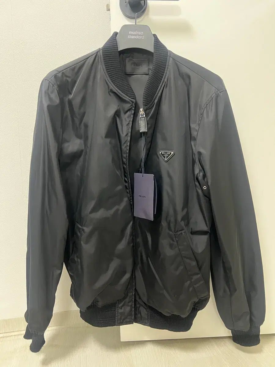 プラダ　ジャンパー PRADA プラダ リナイロン ブルゾン ジャケット ブラック サイズ 54