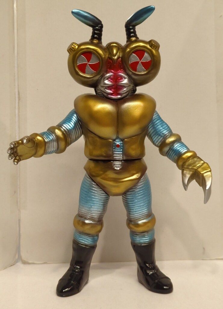 メディコム・トイ 東映レトロソフビコレクション 仮面ライダーV3